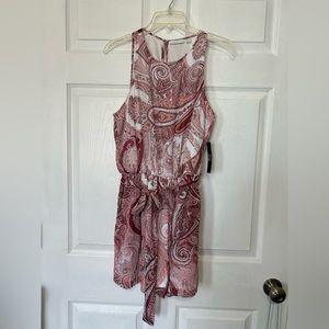 NY&Co Shorts Romper Pink and White